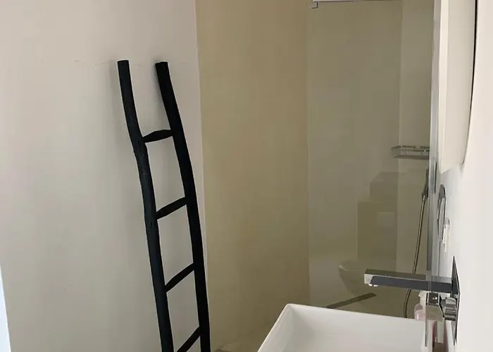 Shangri-la * Katomerion