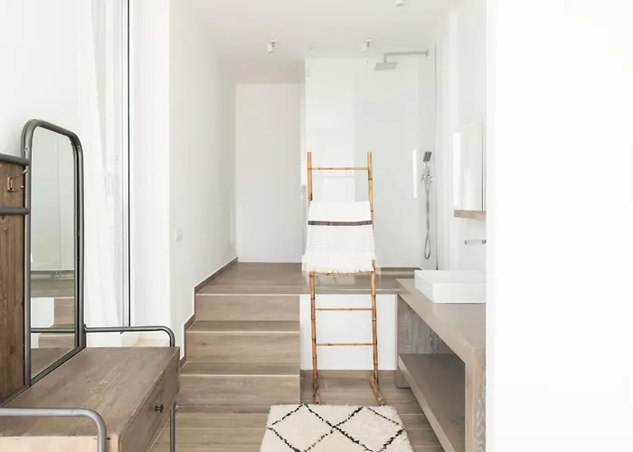 Shangri-la Willa Katomerion